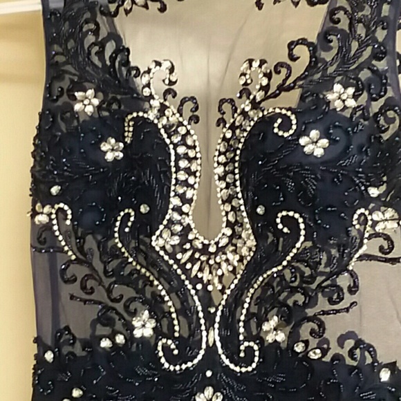 Dress fancy - Picture 2 of 2